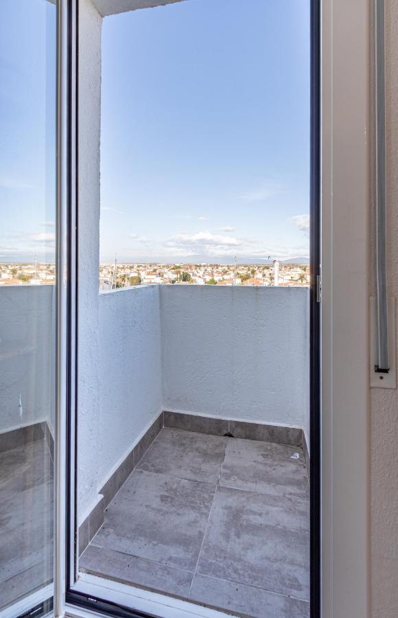 Estudio Port Grec Apartment เอมปูเรียบราบา ภายนอก รูปภาพ