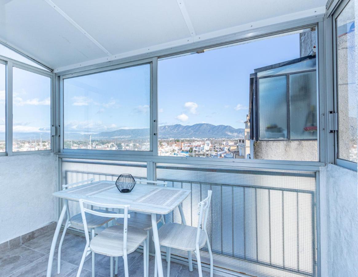 Estudio Port Grec Apartment เอมปูเรียบราบา ภายนอก รูปภาพ