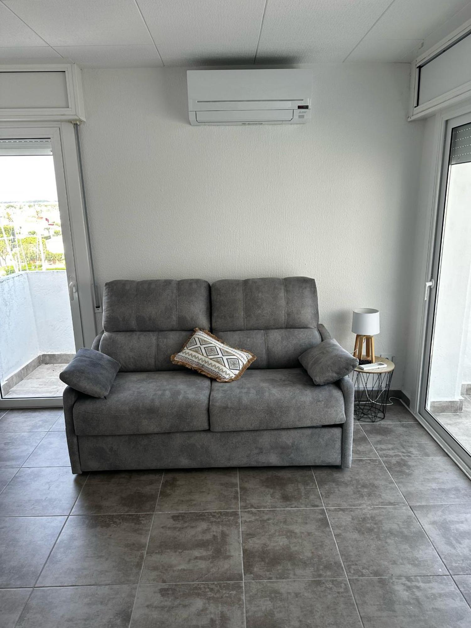 Estudio Port Grec Apartment เอมปูเรียบราบา ภายนอก รูปภาพ
